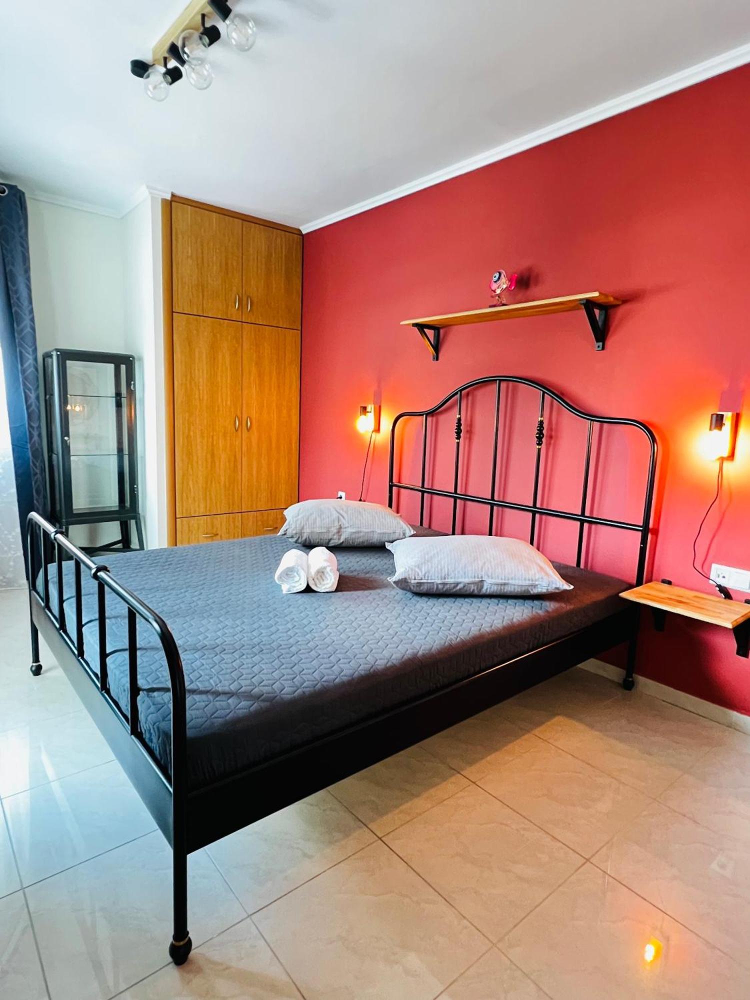 Steel & Oak Vintage Apartments Kavála ภายนอก รูปภาพ